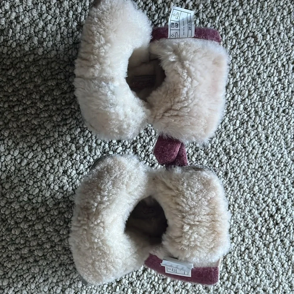 Baby Ugg Keelan Boots Size 2/3